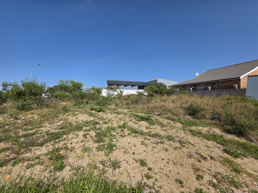 Commercial Property for Sale in Wavecrest Eastern Cape